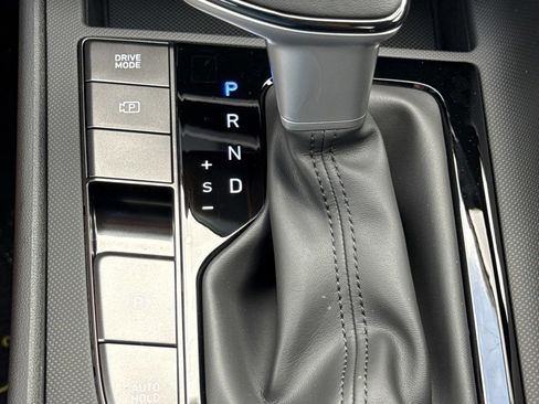 New 2026 Hyundai Elantra SEL Sport FWD image 26