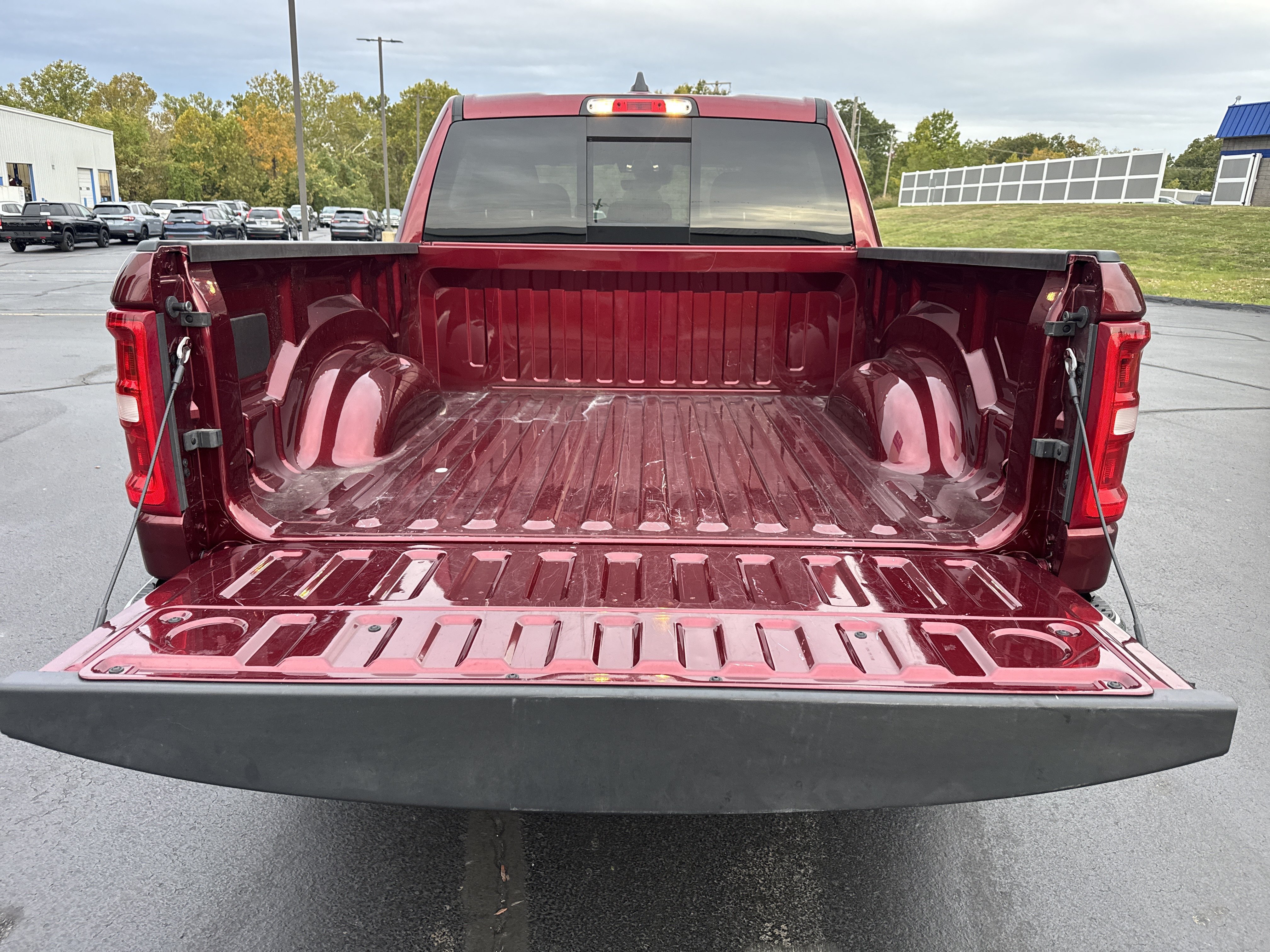 Used 2025 RAM 1500 Big Horn AWD/4WD image 11
