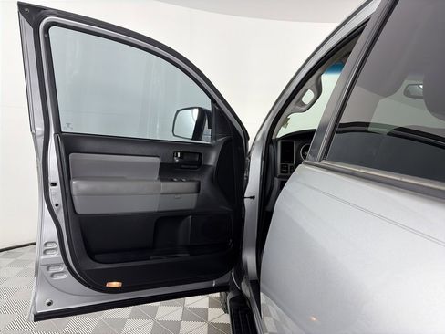 Used 2010 Toyota Sequoia SR5 image 10