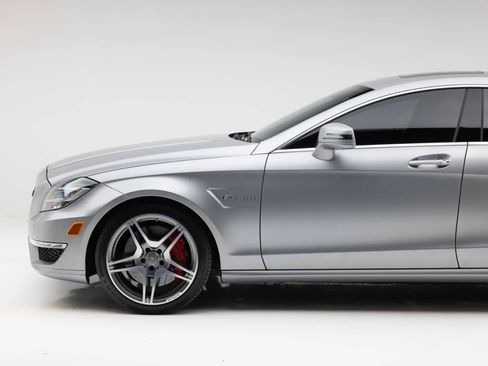 Used 2012 Mercedes-Benz CLS 63 AMG image 16