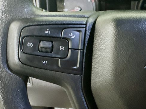 Used 2023 Chevrolet Silverado 1500 Custom image 16