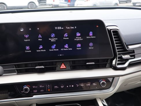 Certified 2025 Kia Sportage EX w/ EX Premium Package image 20