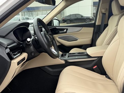 Used 2026 Acura MDX SH-AWD image 9