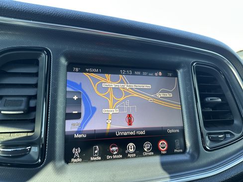 Used 2016 Dodge Challenger SRT w/ Technology Group image 20