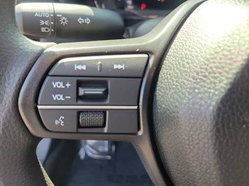 Used 2025 Honda Accord SE image 22