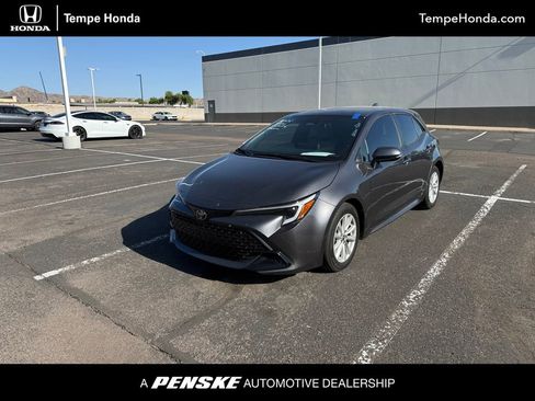 Used 2023 Toyota Corolla SE FWD image 1