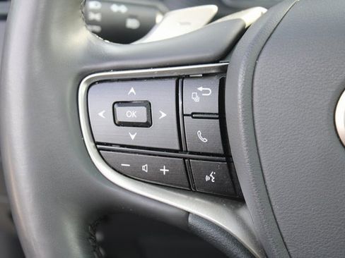 Certified 2023 Lexus ES 350 w/ Premium Package image 18