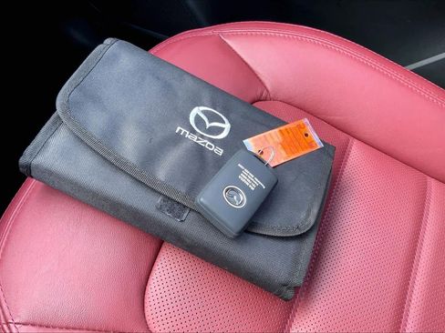 Used 2023 MAZDA CX-5 Carbon Edition image 14