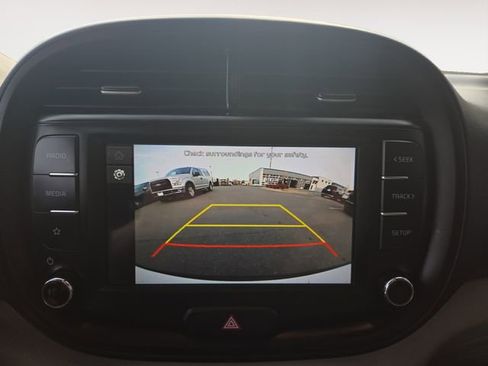 Used 2025 Kia Soul LX w/ Option Group 015 image 23