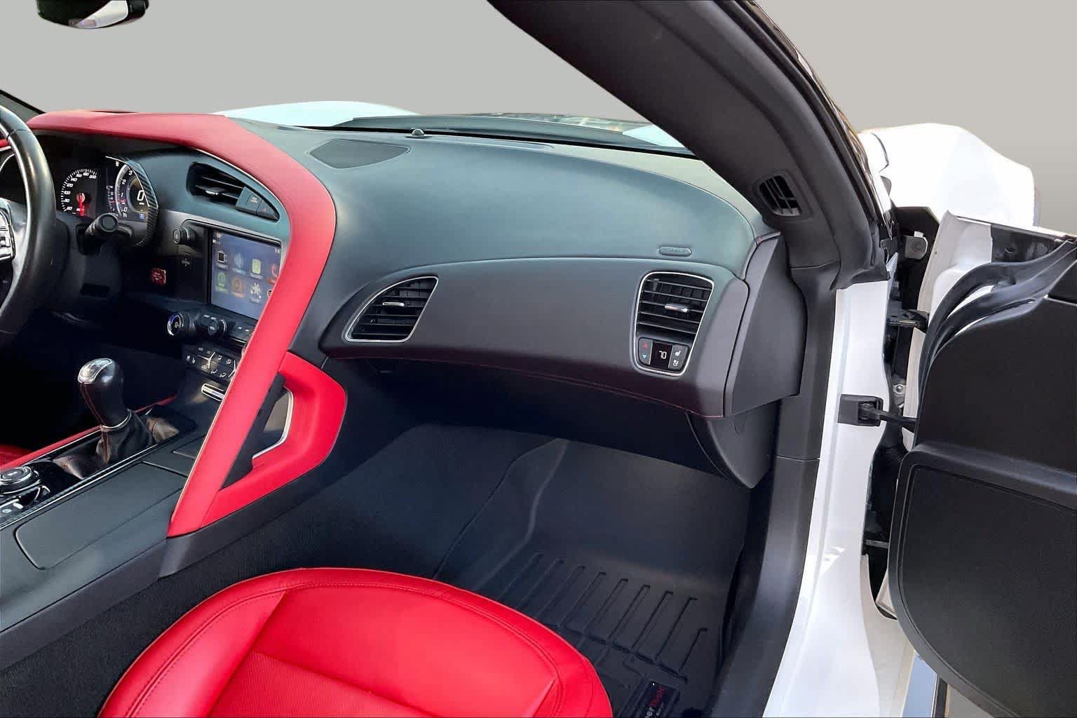 Used 2019 Chevrolet Corvette Grand Sport RWD image 18