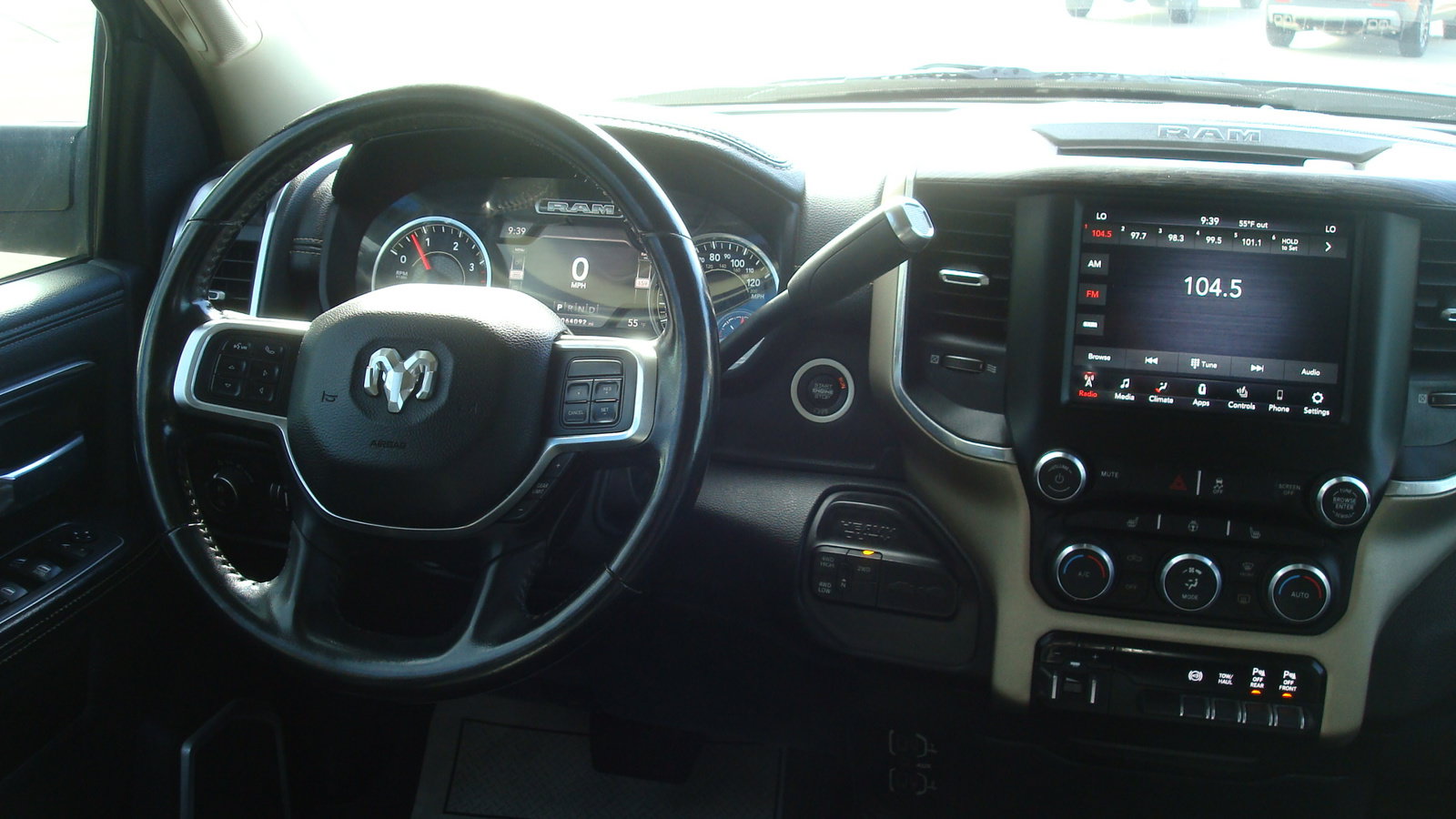 Used 2021 RAM 2500 Laramie AWD/4WD image 10
