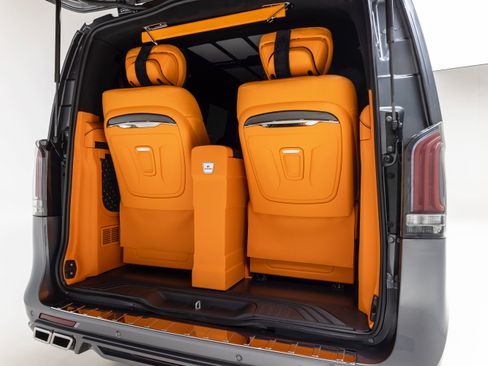 Used 2022 Mercedes-Benz Metris Passenger image 79