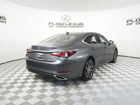 Certified 2024 Lexus ES 350 w/ Premium Package image 7