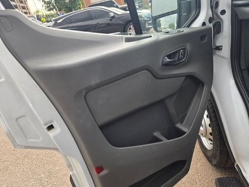 Used 2022 Ford Transit 250 148 High Roof AWD image 15