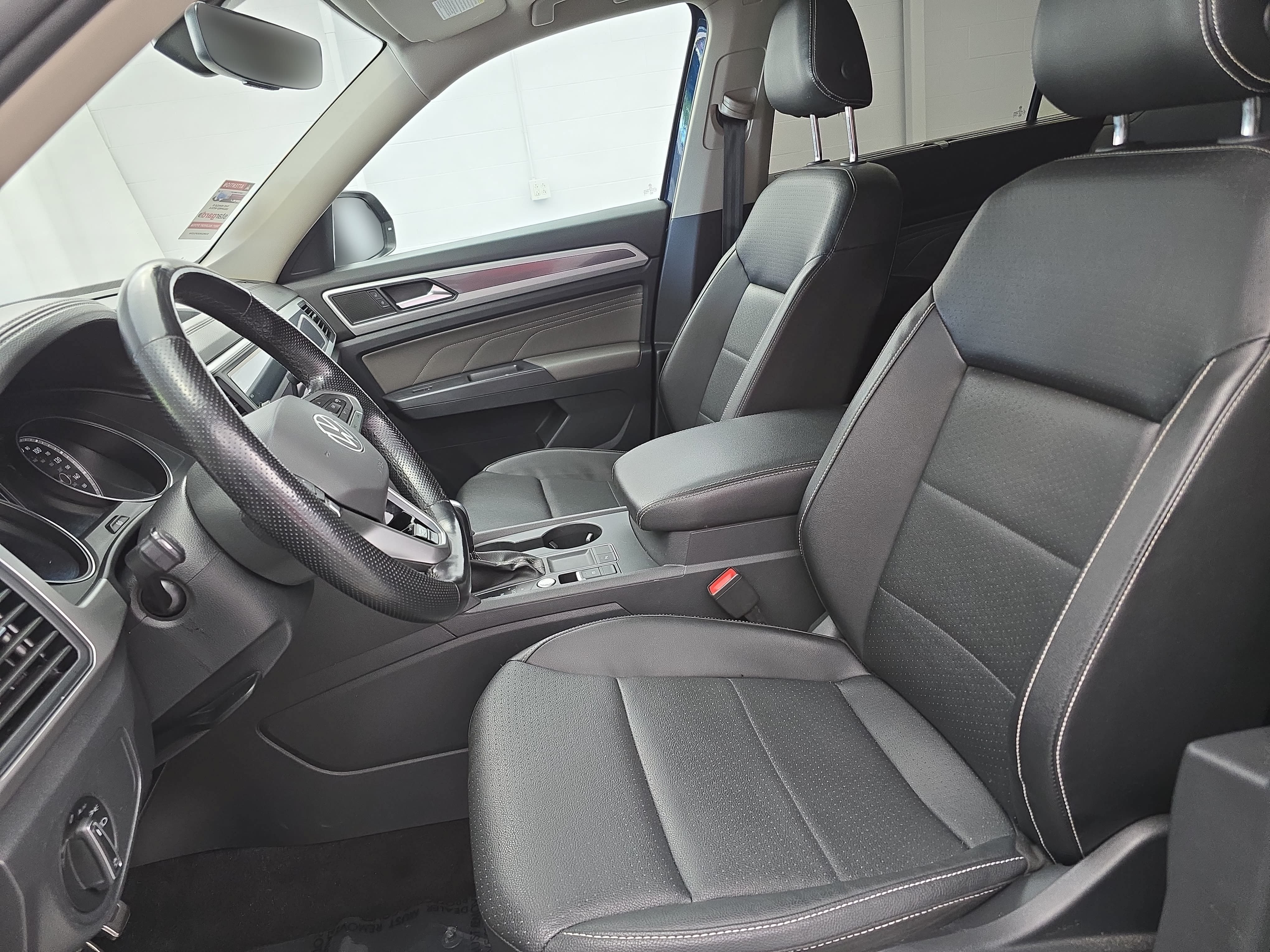 Used 2021 Volkswagen Atlas SE FWD image 16