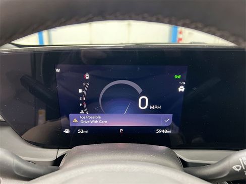 Certified 2024 Buick Envista Sport Touring w/ Convenience I Package image 11