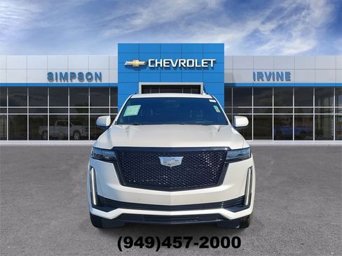 Used 2023 Cadillac Escalade Sport Platinum w/ LPO, ONYX Package image 3