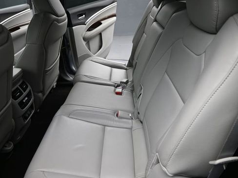 Used 2020 Acura MDX SH-AWD image 15