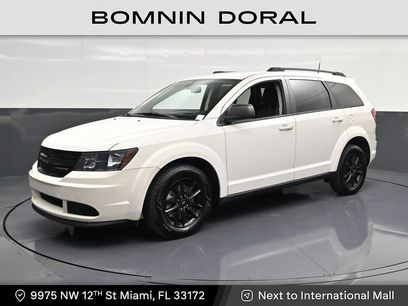 Used 2020 Dodge Journey SE w/ Blacktop Package
