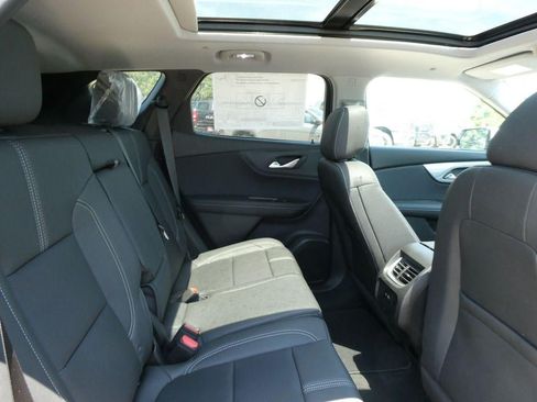 New 2026 Chevrolet Blazer LT AWD/4WD image 13