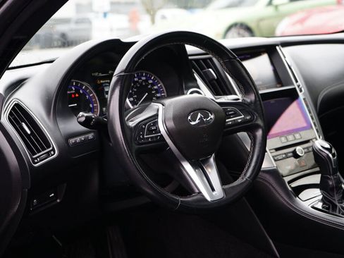Used 2017 INFINITI Q60 3.0t image 11