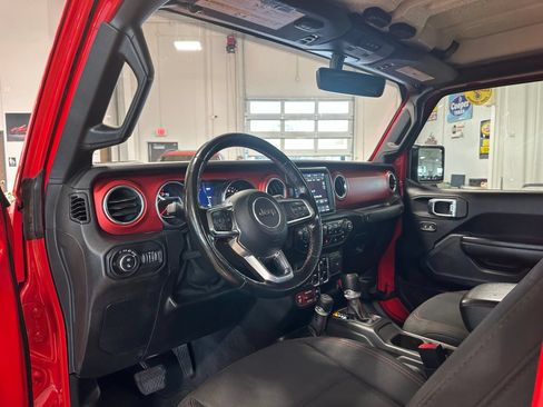 Used 2020 Jeep Gladiator Rubicon AWD/4WD image 15