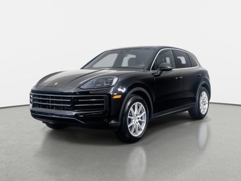 Used 2024 Porsche Cayenne Base image 21