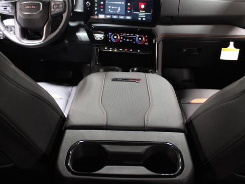 New 2026 GMC Sierra 2500 AT4 w/ Technology Package image 32