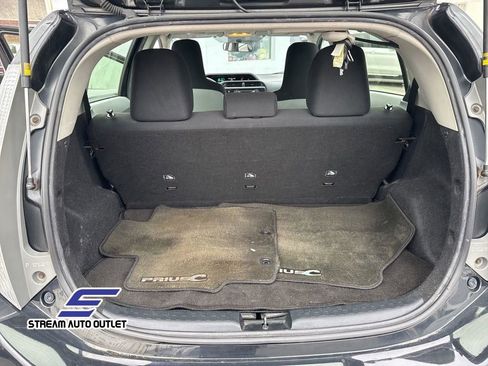 Used 2012 Toyota Prius C Four image 25