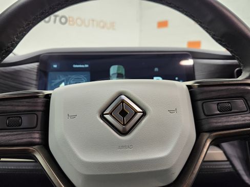 Used 2023 Rivian R1T Adventure image 30