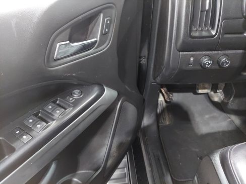 Used 2016 Chevrolet Colorado LT w/ Luxury Package, Chrome AWD/4WD image 18