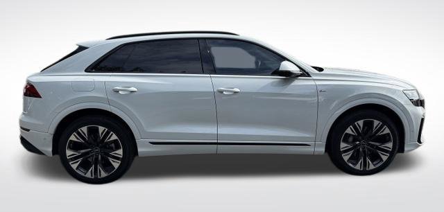 Used 2026 Audi Q8 Premium Plus AWD/4WD image 10