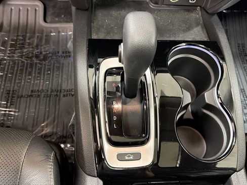 Used 2019 Honda Ridgeline RTL-E image 22