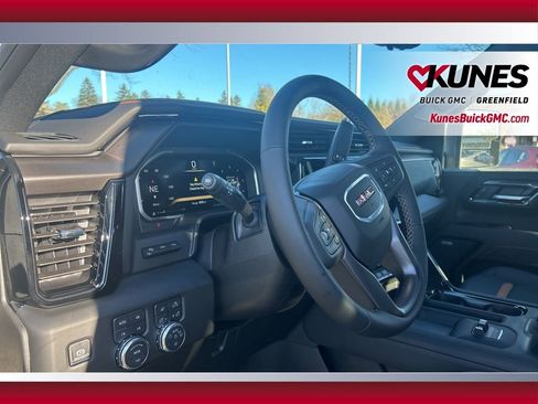 New 2026 GMC Sierra 2500 AT4 w/ AT4 Premium Plus Package image 17