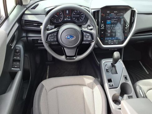 Used 2024 Subaru Crosstrek 2.0i Premium image 11