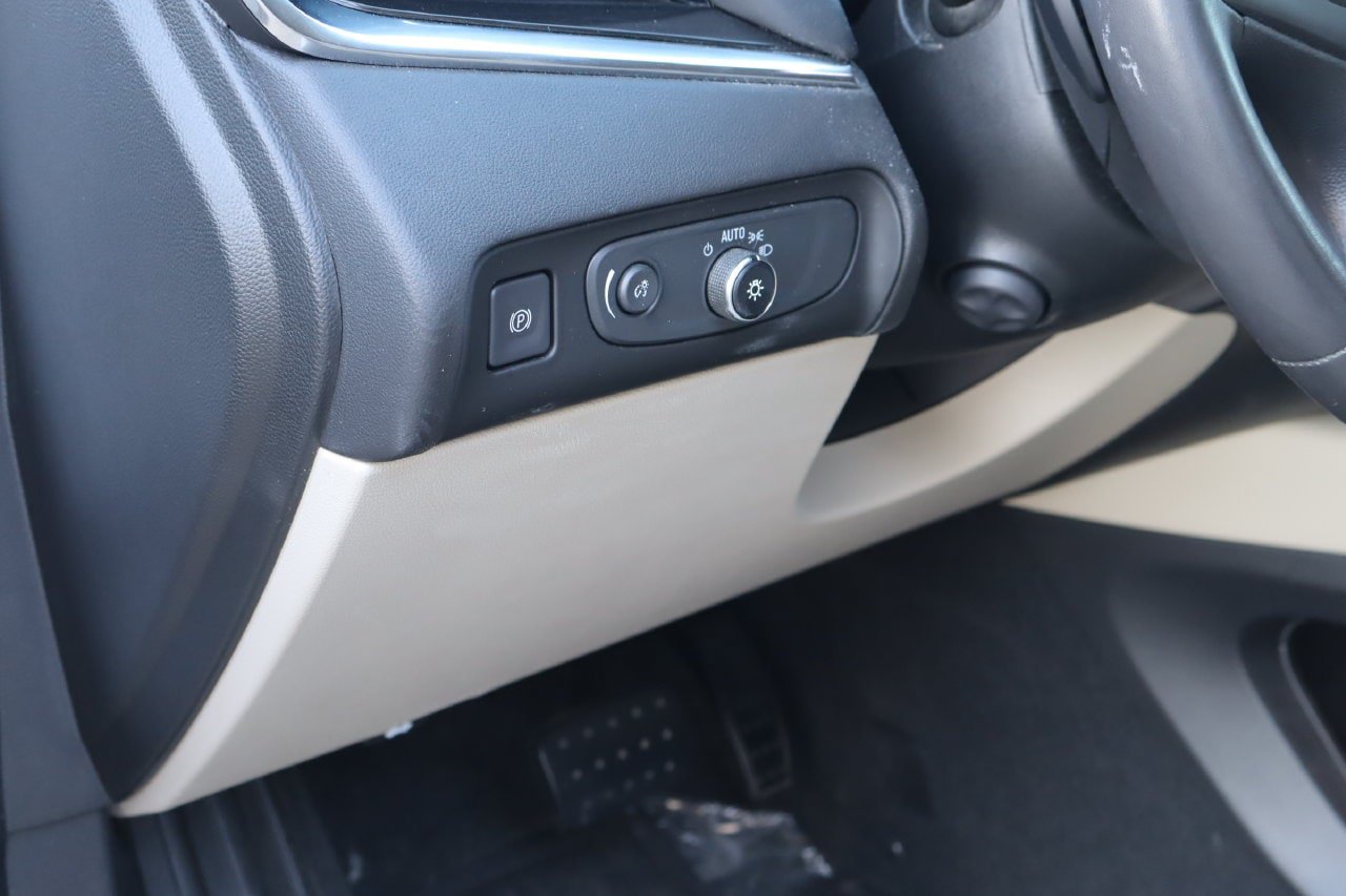 Used 2019 Buick Enclave Premium FWD image 25