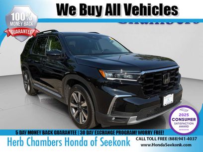 Used 2025 Honda Pilot Touring