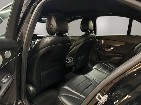 Used 2019 Mercedes-Benz C 300 4MATIC Sedan image 24