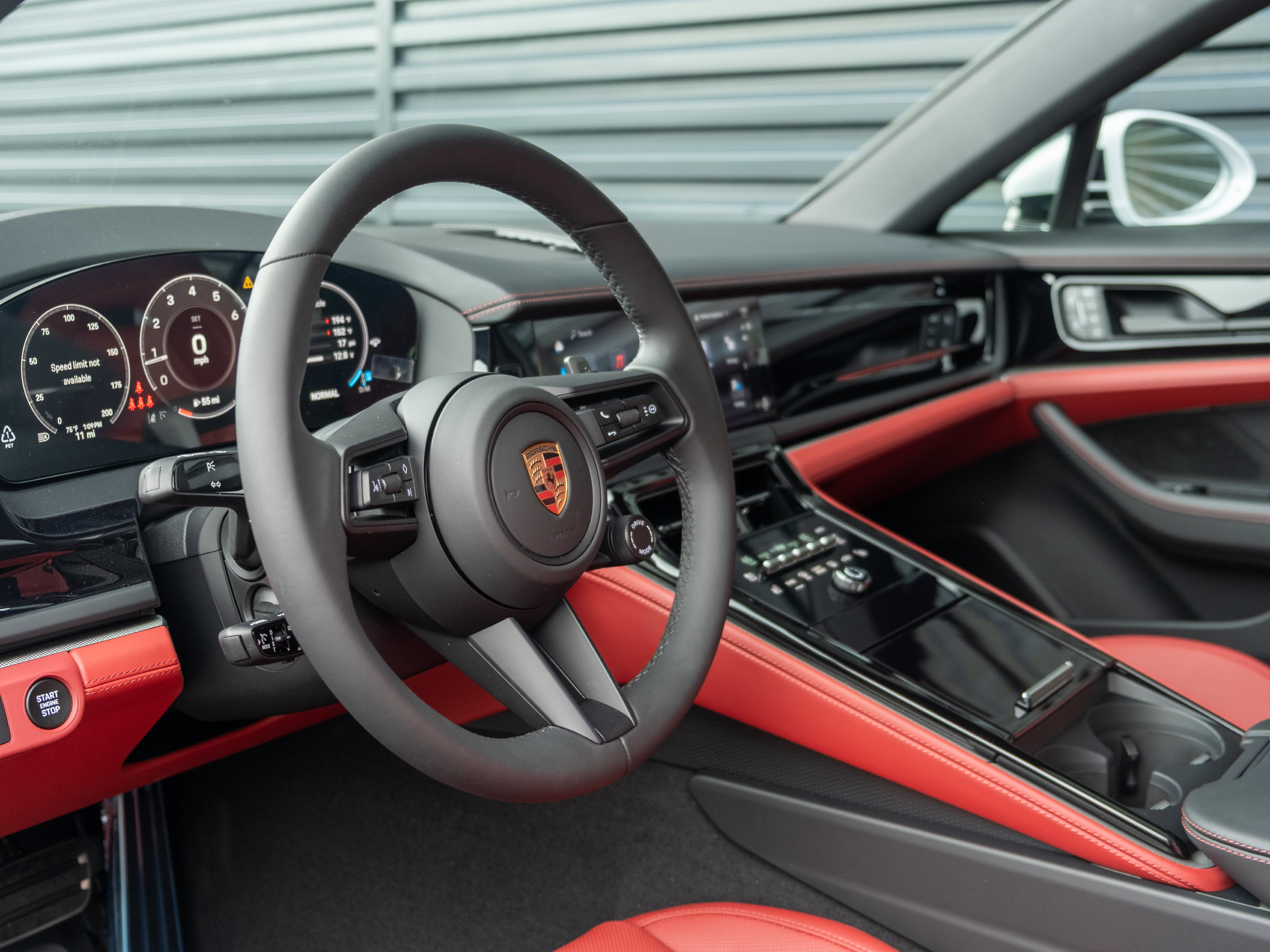 New 2026 Porsche Panamera 4 AWD/4WD image 4