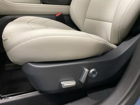 New 2026 Lincoln Nautilus Premier w/ Equipment Group 102A image 16