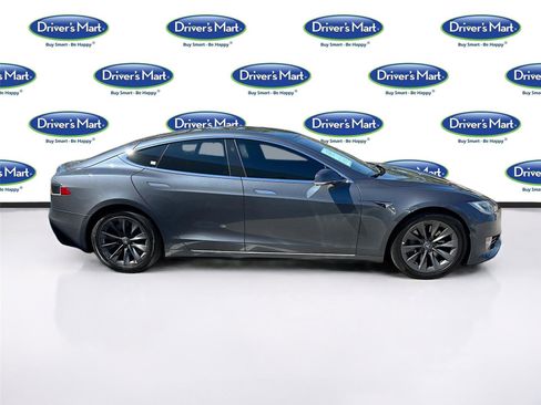 Used 2020 Tesla Model S Long Range Plus image 8