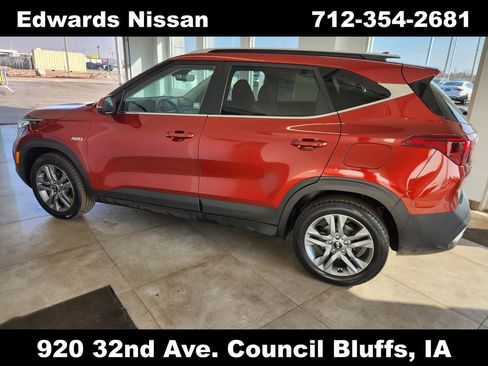 Used 2021 Kia Seltos S image 5