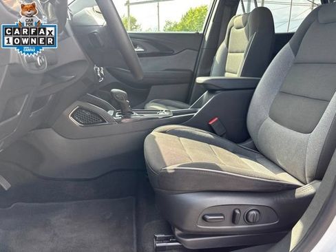Used 2023 Chevrolet TrailBlazer LT w/ Convenience Package FWD image 14