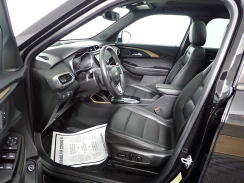 Used 2021 Chevrolet TrailBlazer ACTIV w/ Sun and Liftgate Package image 23