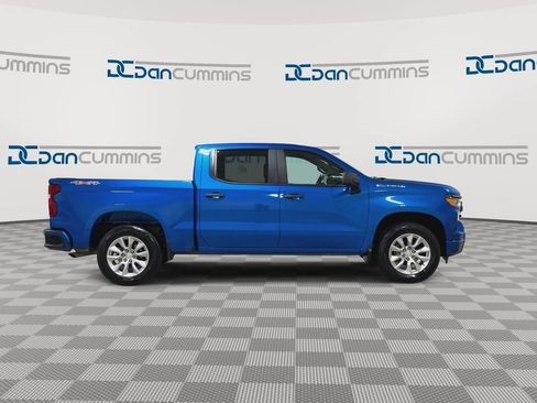 Used 2023 Chevrolet Silverado 1500 Custom AWD/4WD image 9
