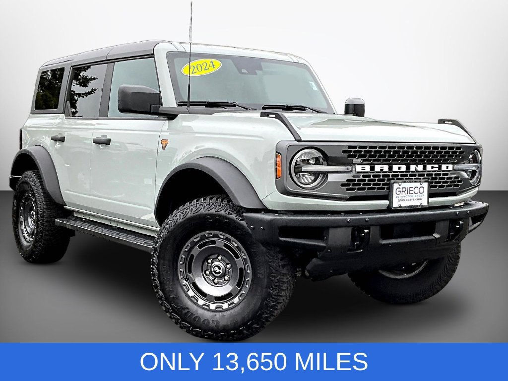 Used 2024 Ford Bronco Badlands AWD/4WD image 1