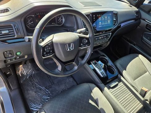 Used 2022 Honda Passport Elite image 11