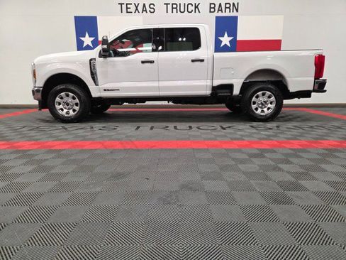 Used 2024 Ford F250 XLT w/ FX4 Off-Road Package AWD/4WD image 1