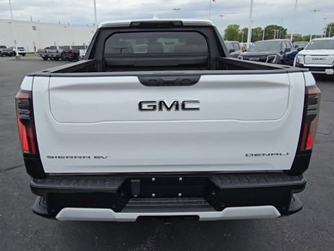 New 2025 GMC Sierra EV Denali image 7