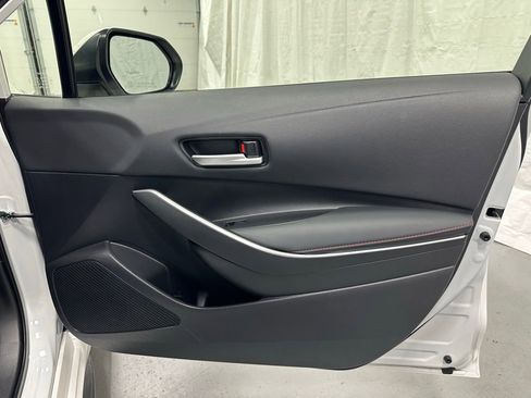 Used 2025 Toyota Corolla SE FWD image 56